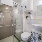 Vikendica House In Centre - 3 Bedrooms And 3 Bathrooms *