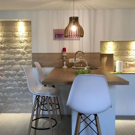 Holiday home House In City Centre - 3 Bedrooms And 3 Bathrooms *