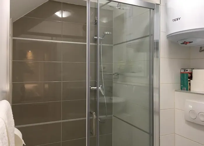 House In City Centre - 3 Bedrooms And 3 Bathrooms Holiday home