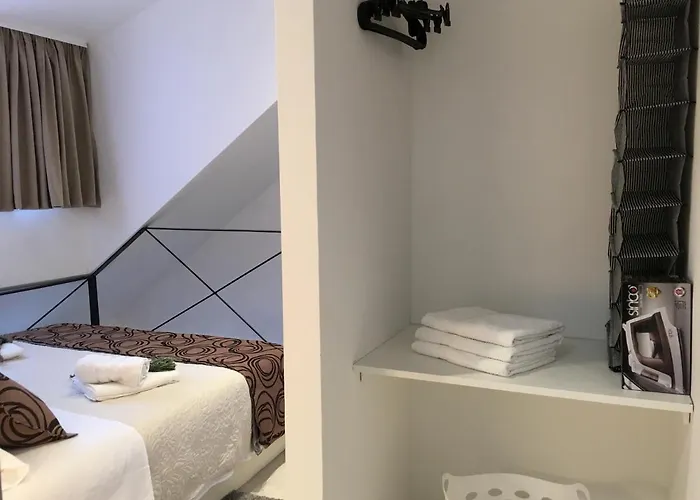 Holiday home House In City Centre - 3 Bedrooms And 3 Bathrooms *